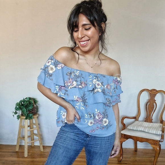 FLASH SALE⚡BLEU FORTRESS RUFFLE FLORAL TOP - Picture 7 of 11